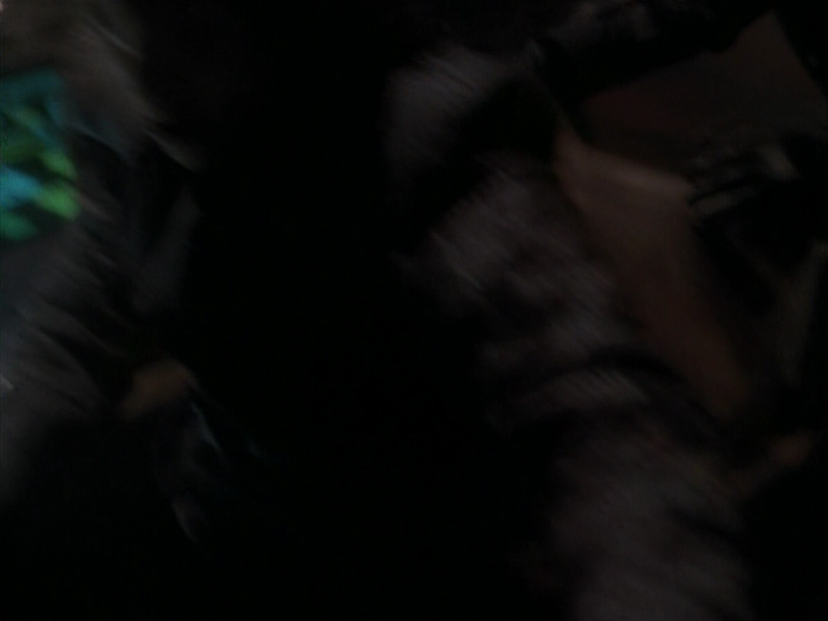 extant_StarTrek_DS9_3x21-TheDieIsCast_02926.jpg