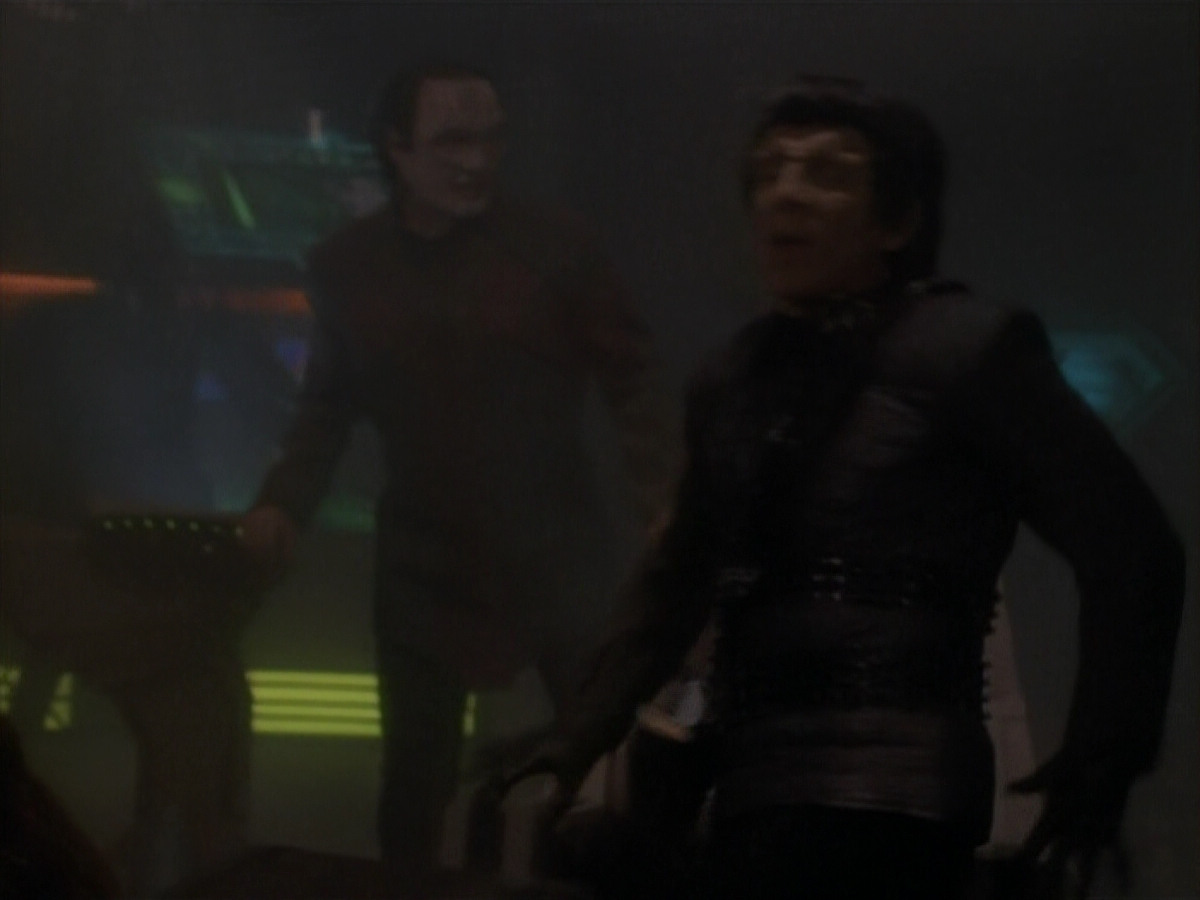 extant_StarTrek_DS9_3x21-TheDieIsCast_02937.jpg