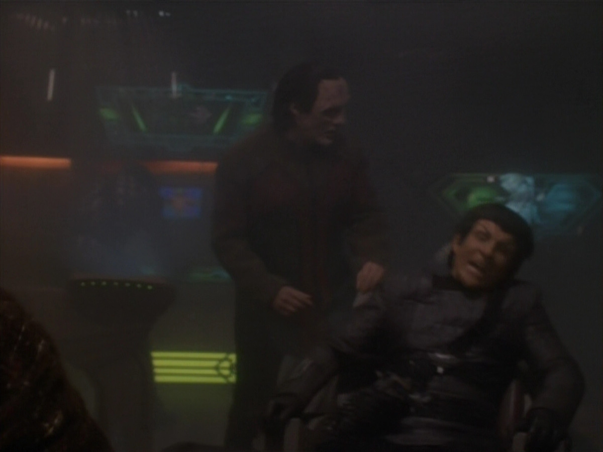 extant_StarTrek_DS9_3x21-TheDieIsCast_02938.jpg
