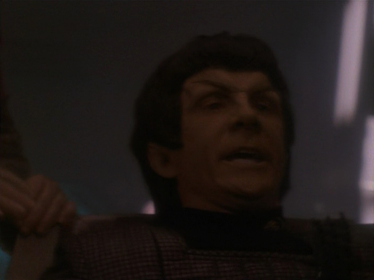 extant_StarTrek_DS9_3x21-TheDieIsCast_02958.jpg