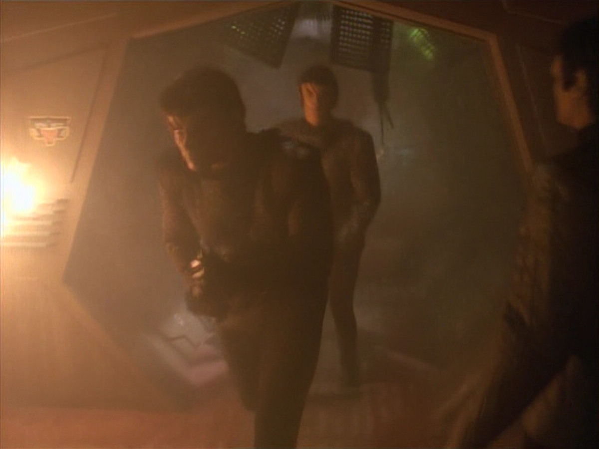 extant_StarTrek_DS9_3x21-TheDieIsCast_03015.jpg