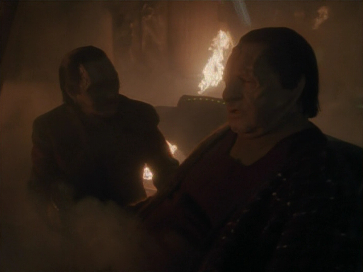 extant_StarTrek_DS9_3x21-TheDieIsCast_03212.jpg