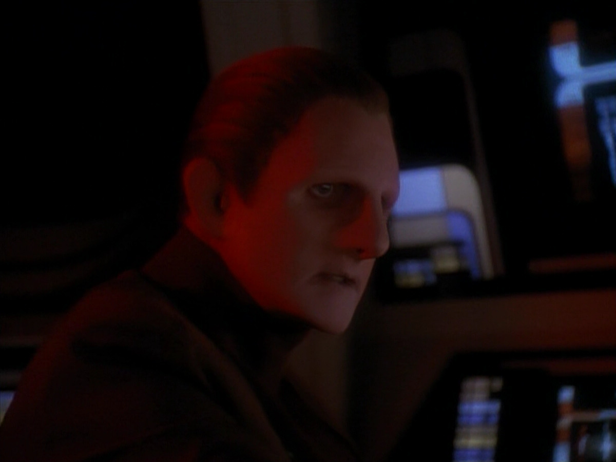 extant_StarTrek_DS9_3x21-TheDieIsCast_03370.jpg