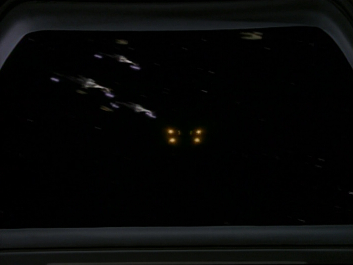 extant_StarTrek_DS9_3x21-TheDieIsCast_03408.jpg