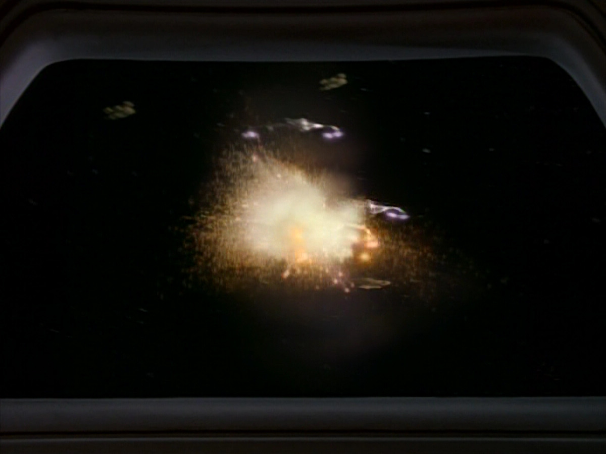 extant_StarTrek_DS9_3x21-TheDieIsCast_03410.jpg