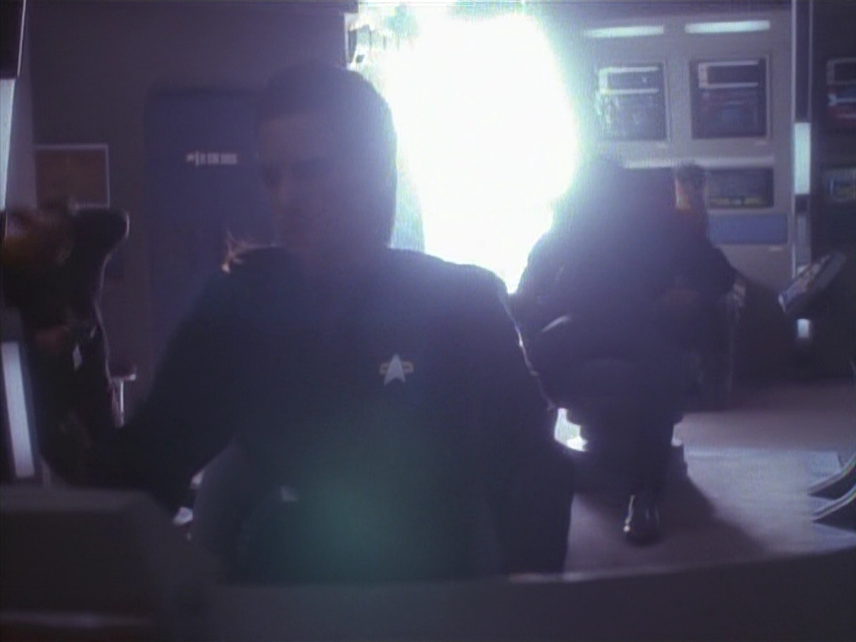 extant_StarTrek_DS9_3x21-TheDieIsCast_03440.jpg