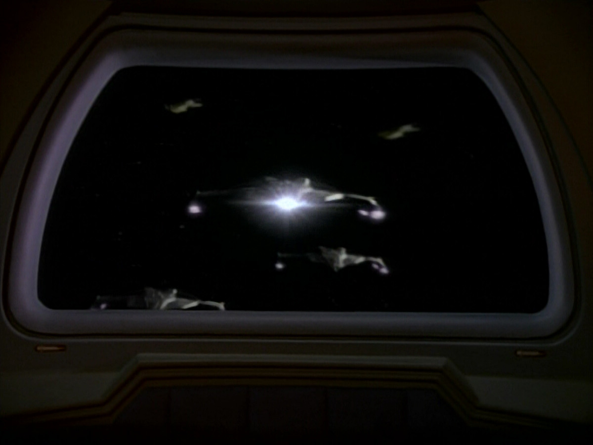 extant_StarTrek_DS9_3x21-TheDieIsCast_03479.jpg