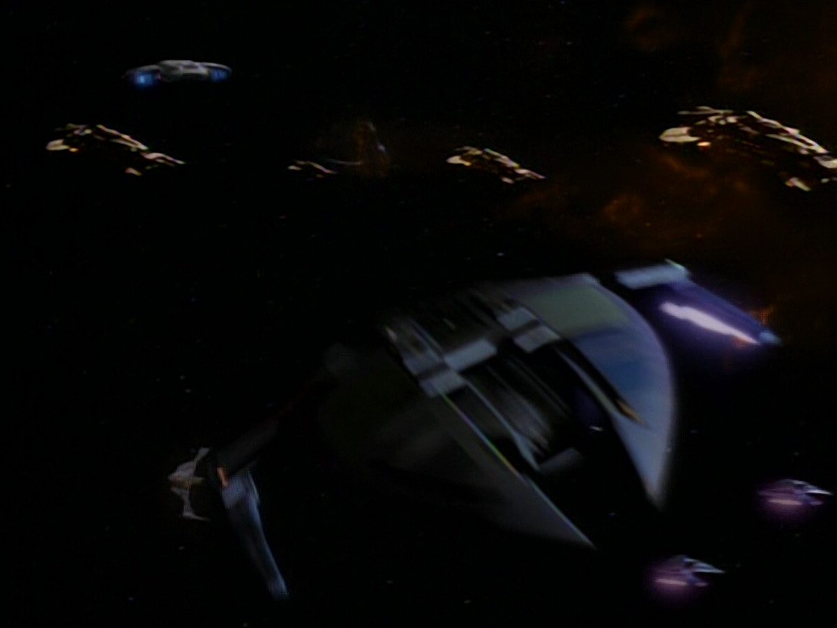 extant_StarTrek_DS9_3x21-TheDieIsCast_03490.jpg