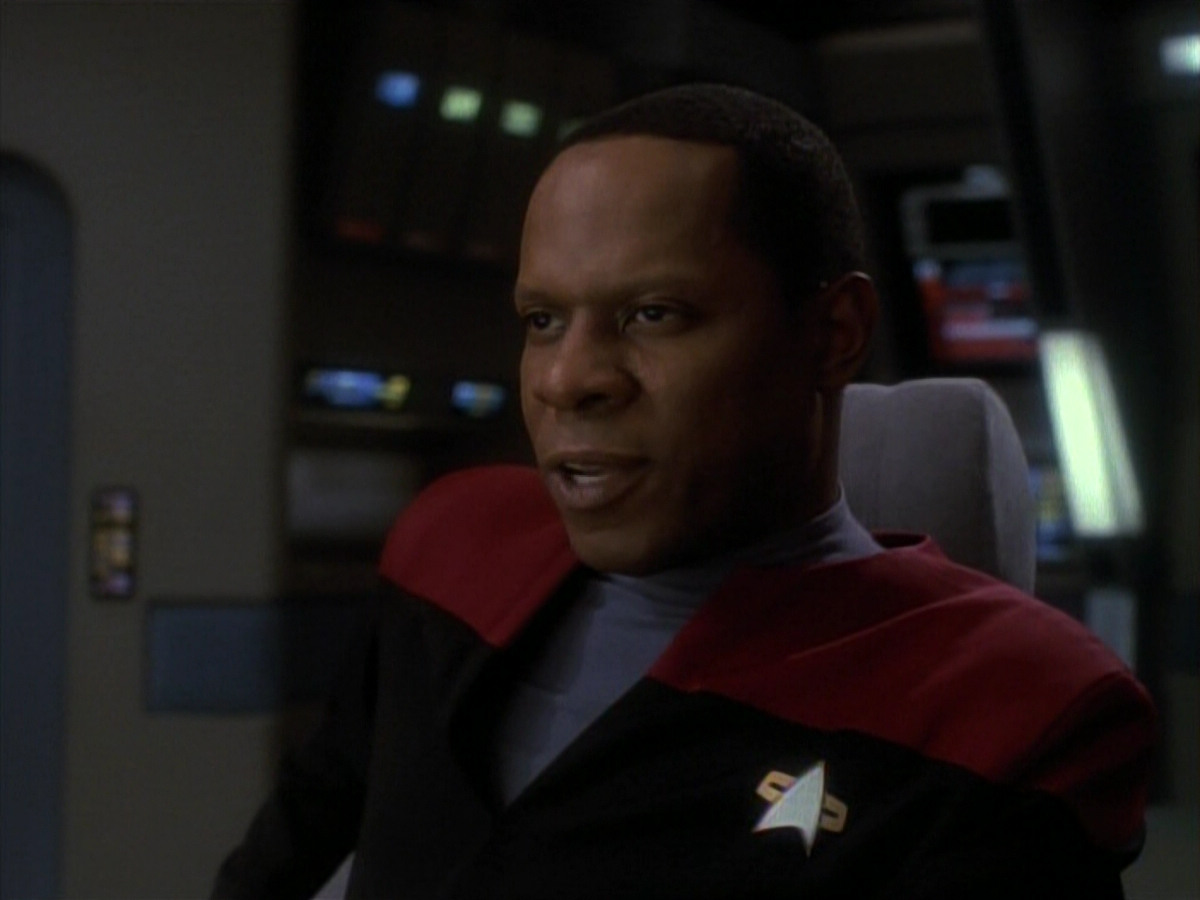 extant_StarTrek_DS9_3x21-TheDieIsCast_03531.jpg