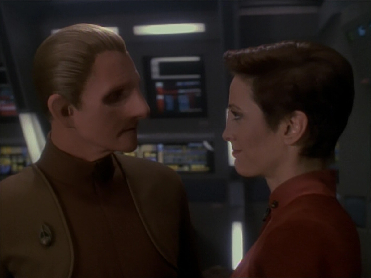 extant_StarTrek_DS9_3x21-TheDieIsCast_03539.jpg