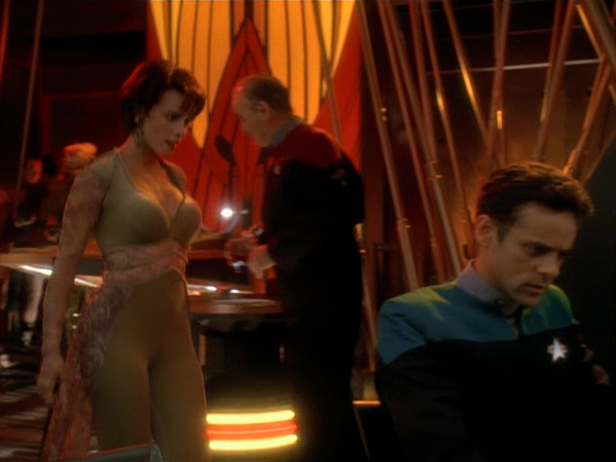 extant_StarTrek_DS9_3x22-Explorers_00023.jpg