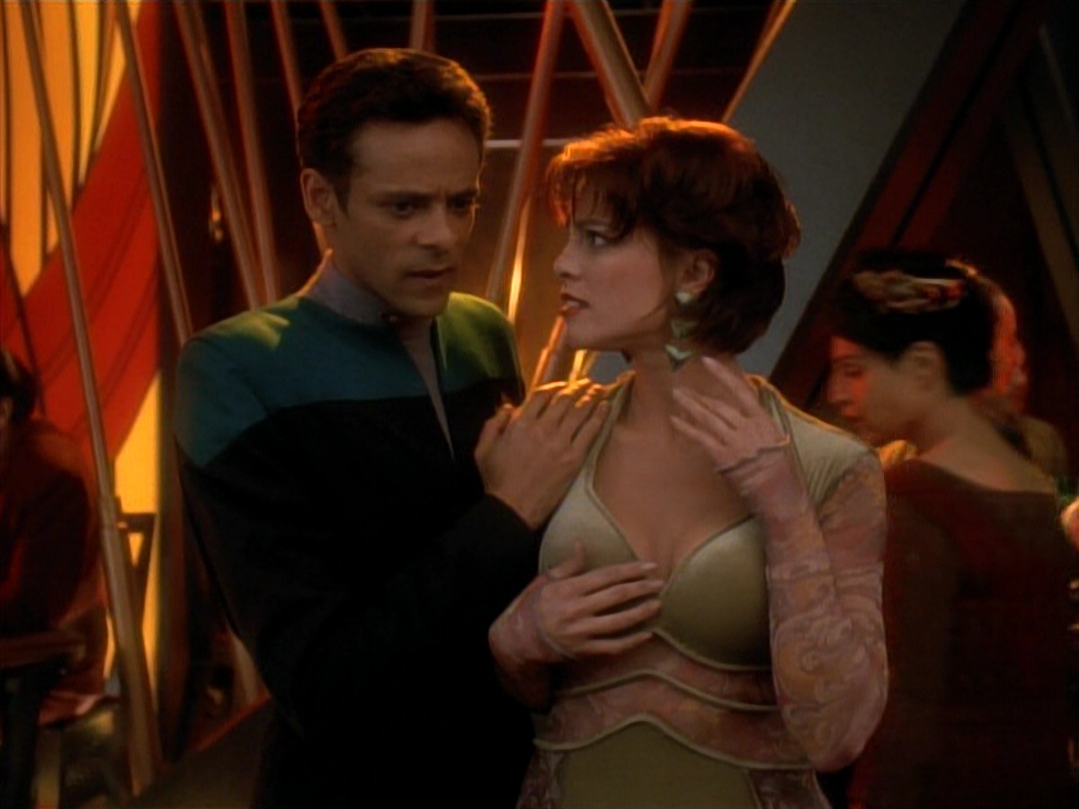 extant_StarTrek_DS9_3x22-Explorers_00075.jpg
