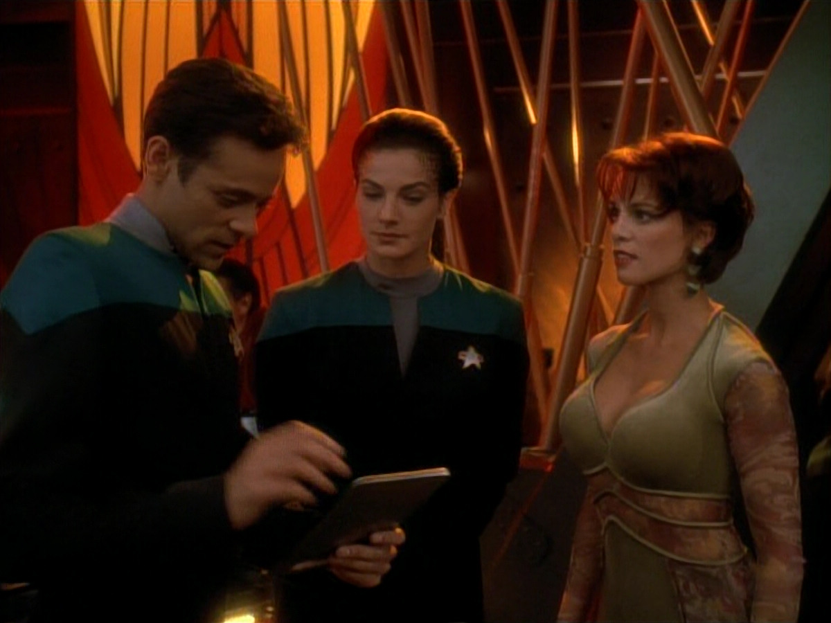 extant_StarTrek_DS9_3x22-Explorers_00117.jpg