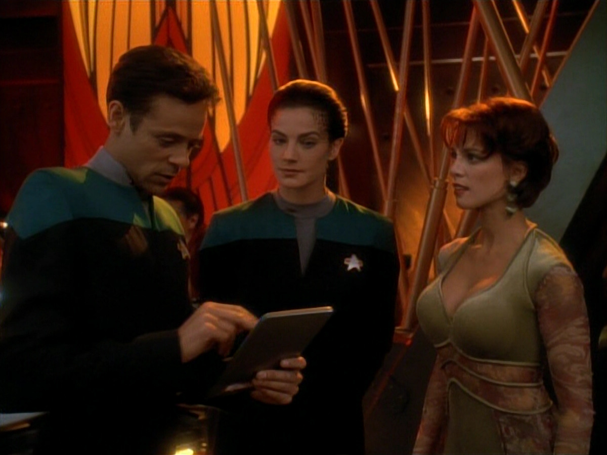 extant_StarTrek_DS9_3x22-Explorers_00118.jpg