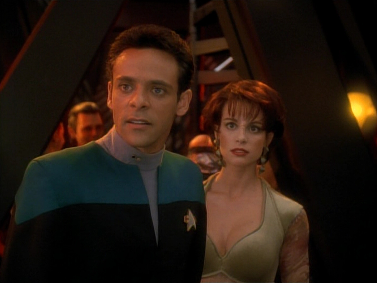 extant_StarTrek_DS9_3x22-Explorers_00148.jpg
