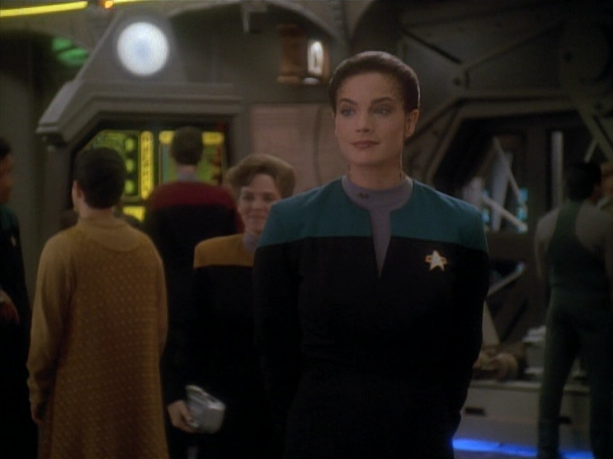 extant_StarTrek_DS9_3x22-Explorers_00180.jpg