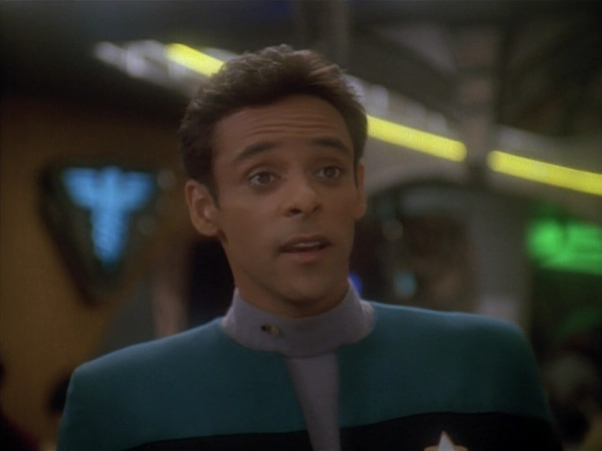 extant_StarTrek_DS9_3x22-Explorers_00183.jpg