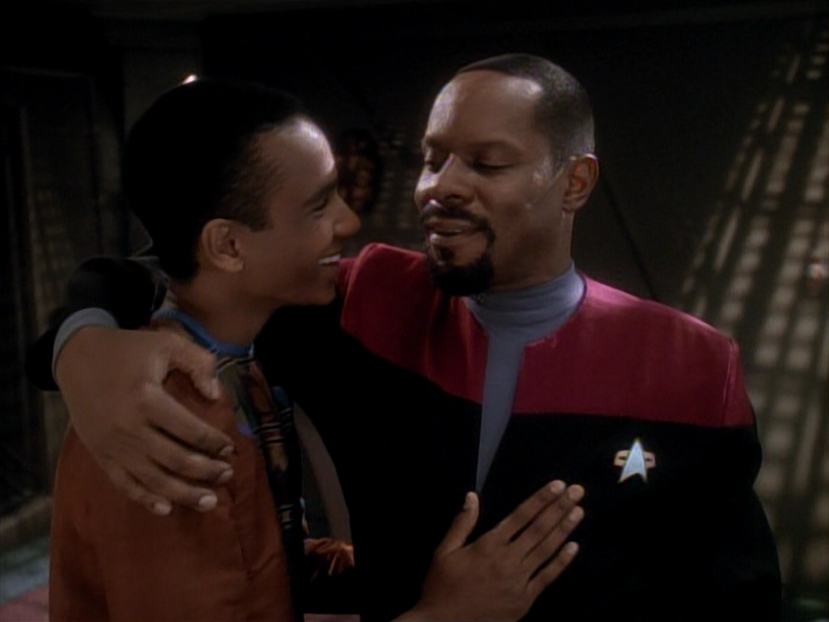 extant_StarTrek_DS9_3x22-Explorers_00267.jpg