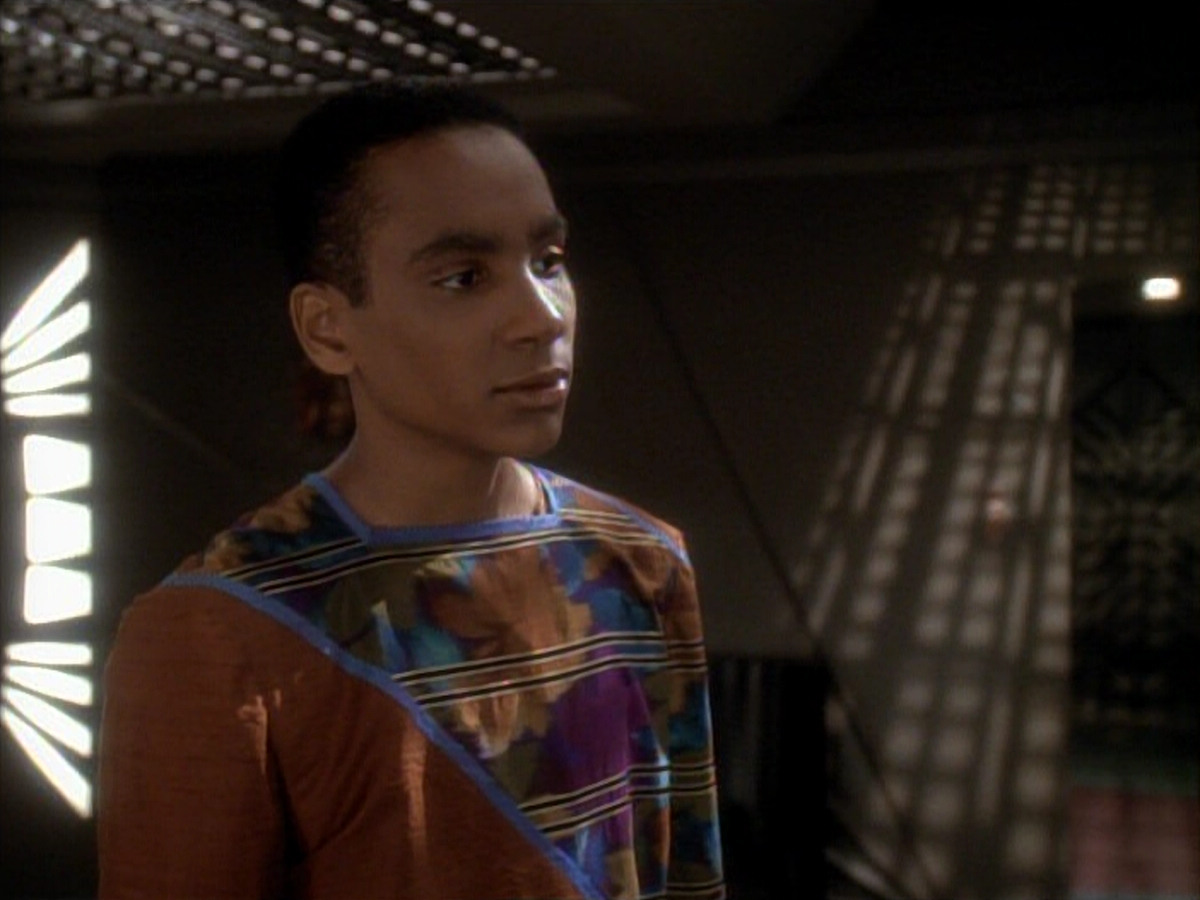 extant_StarTrek_DS9_3x22-Explorers_00342.jpg