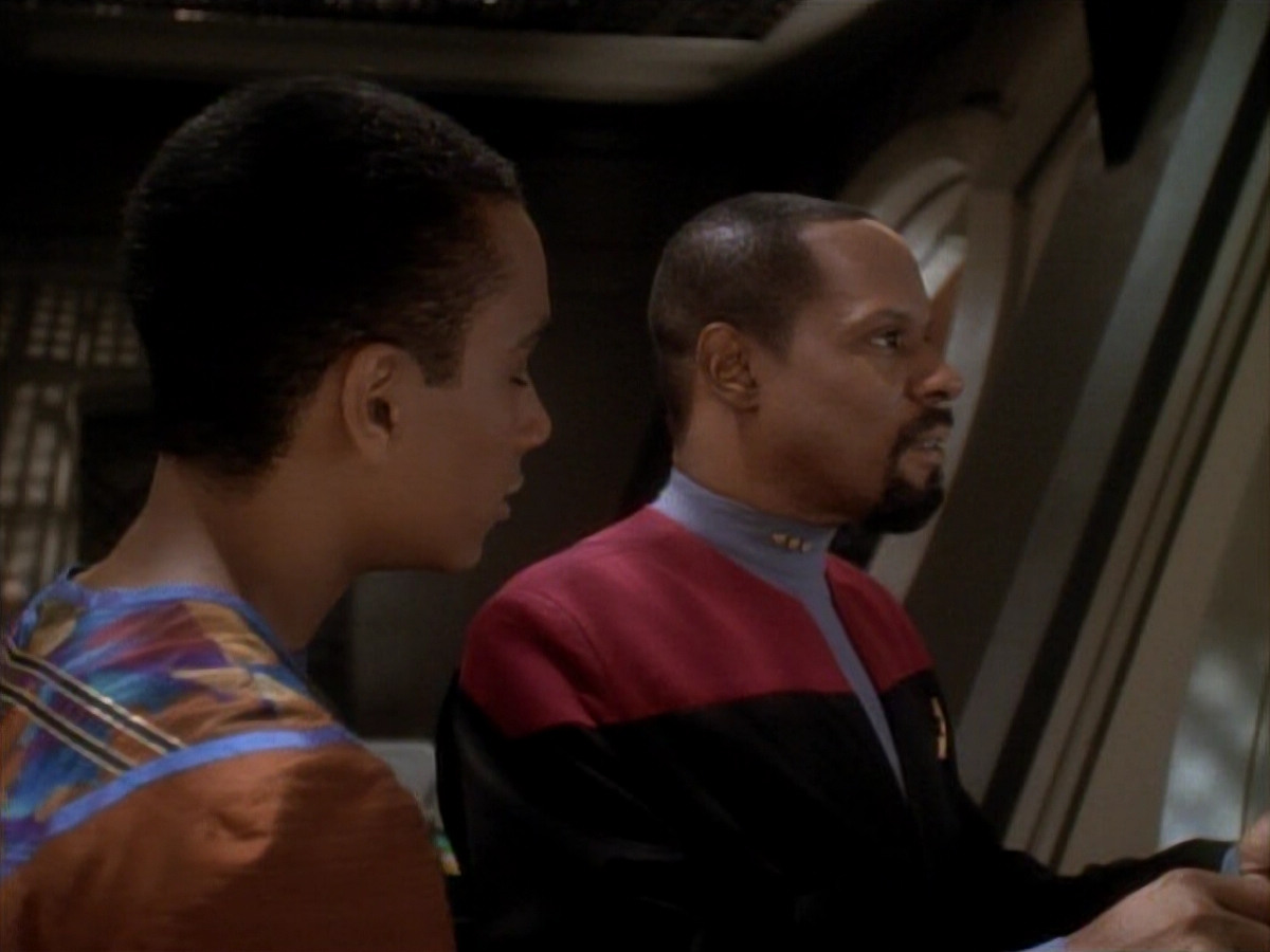 extant_StarTrek_DS9_3x22-Explorers_00355.jpg