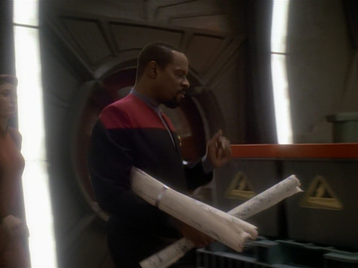 extant_StarTrek_DS9_3x22-Explorers_00540.jpg