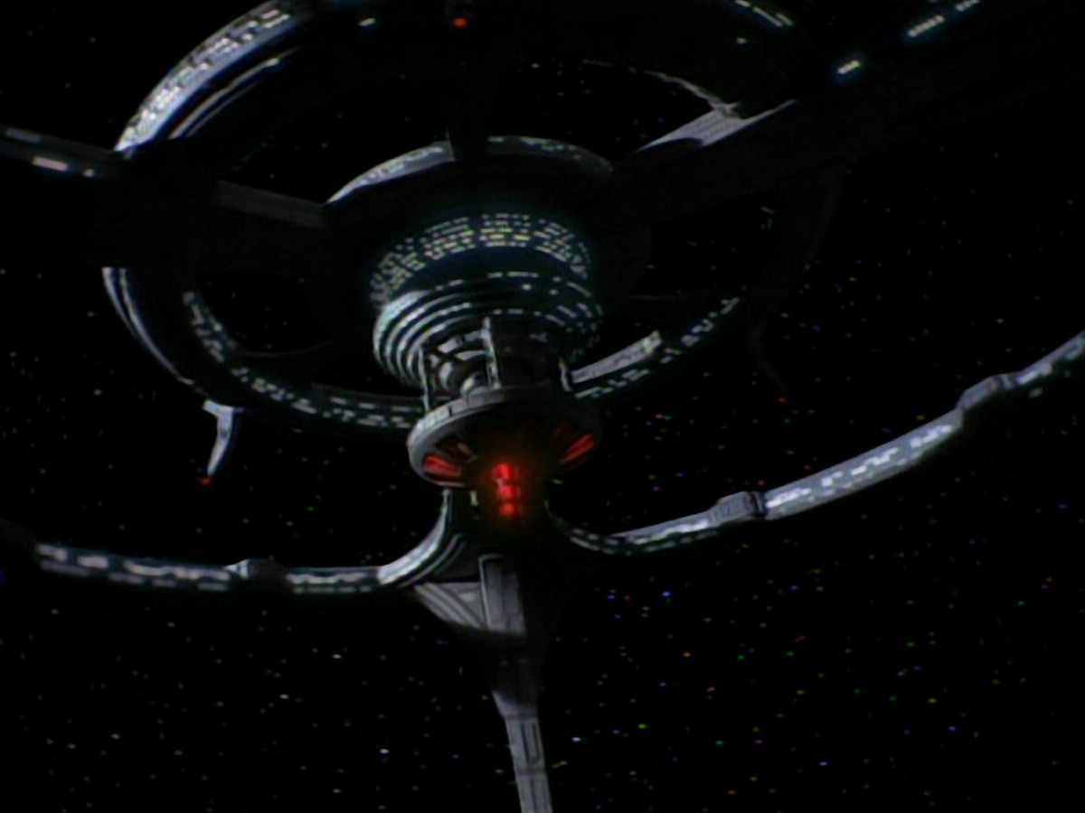 extant_StarTrek_DS9_3x22-Explorers_00681.jpg