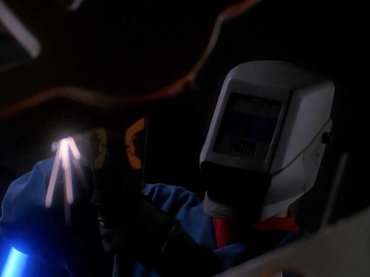 extant_StarTrek_DS9_3x22-Explorers_00701.jpg