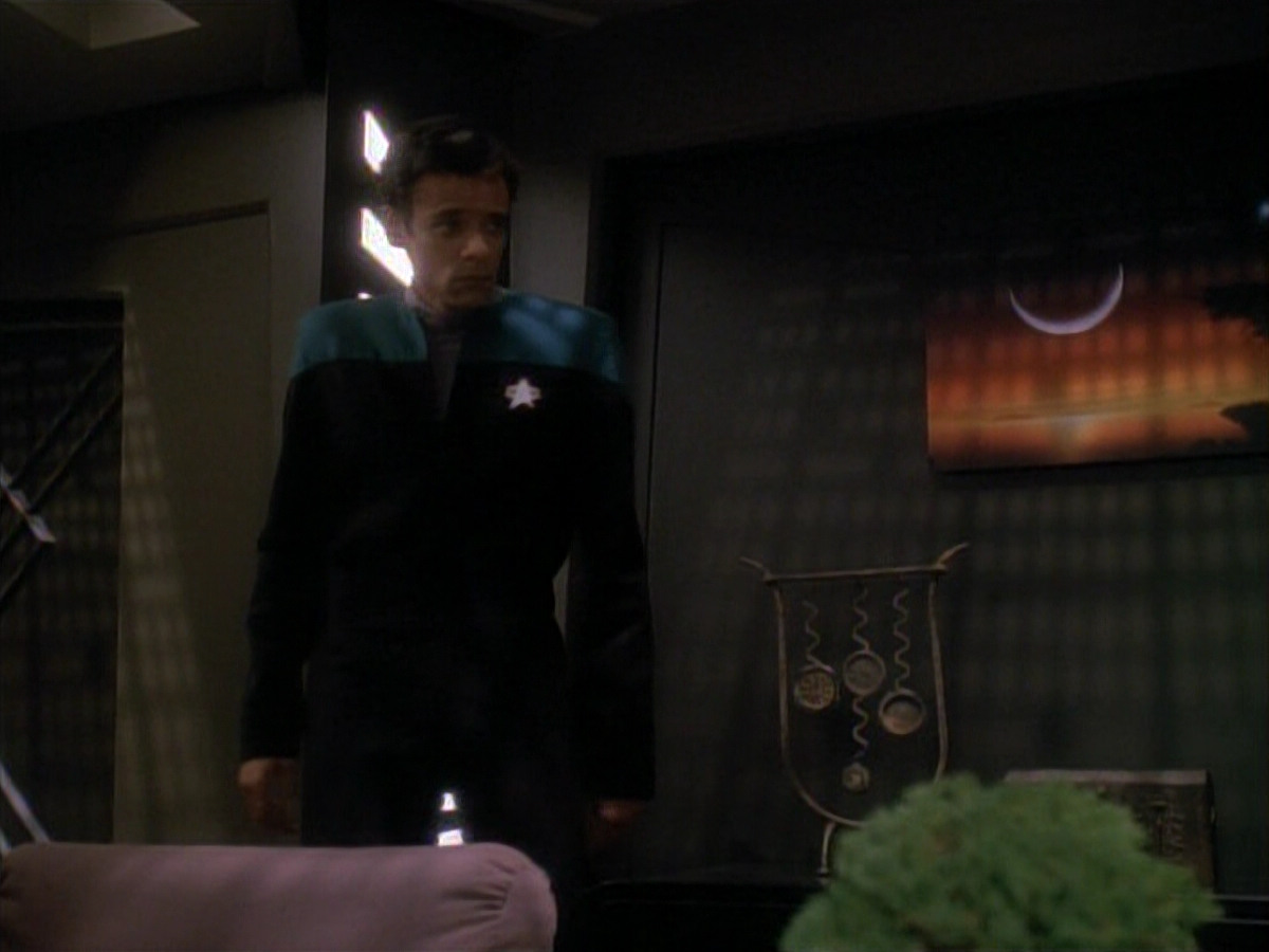 extant_StarTrek_DS9_3x22-Explorers_02629.jpg