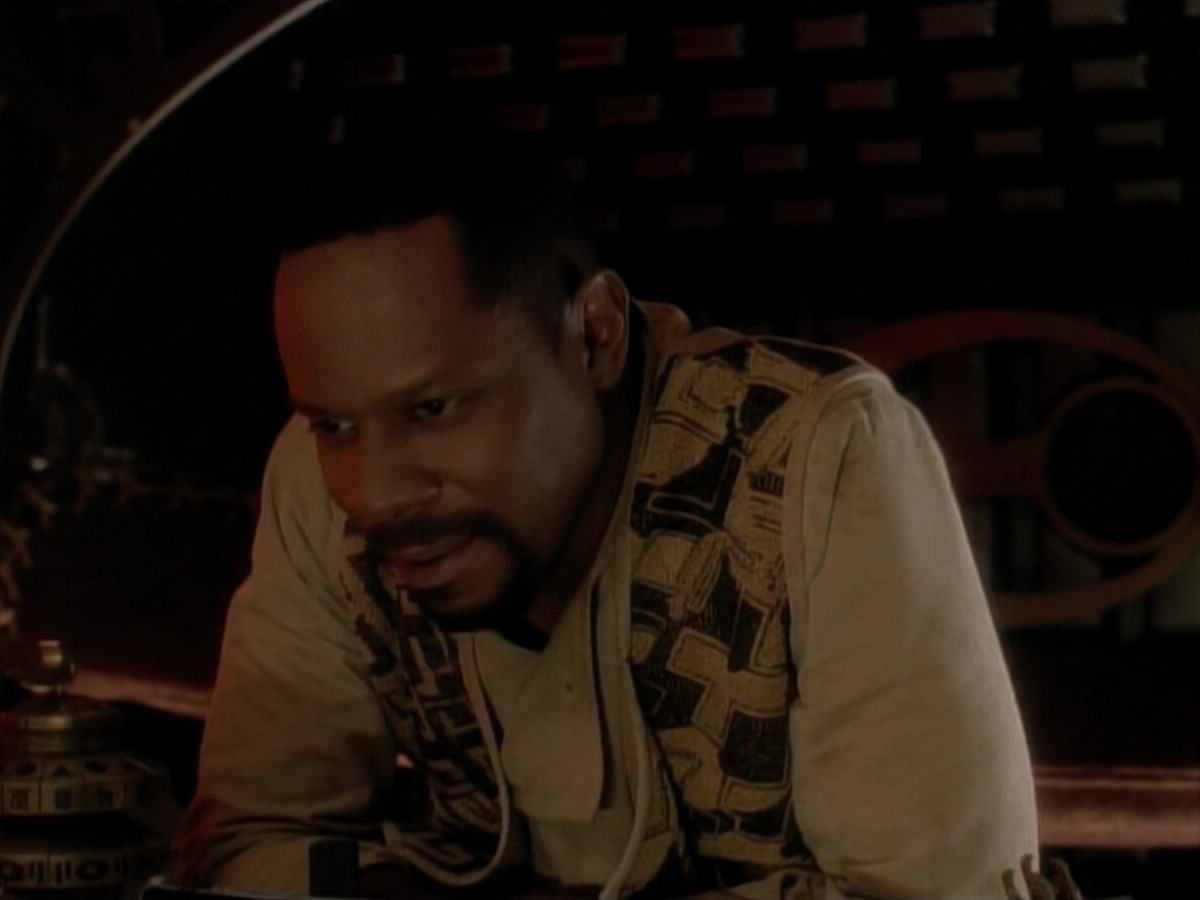 extant_StarTrek_DS9_3x22-Explorers_03588.jpg