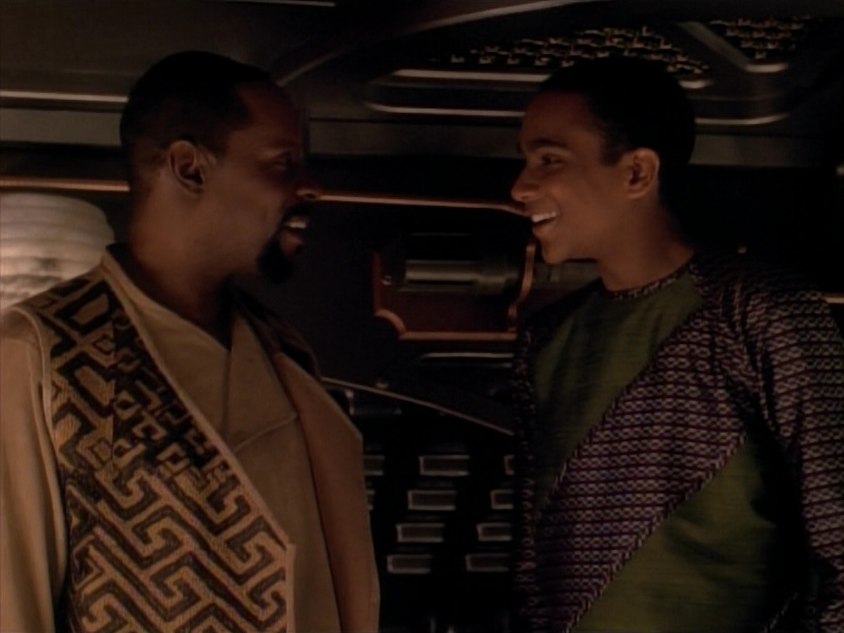 extant_StarTrek_DS9_3x22-Explorers_03668.jpg