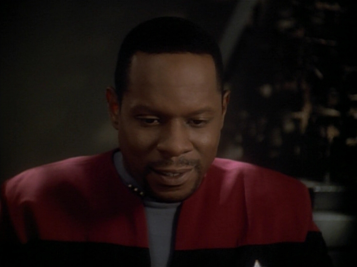 extant_StarTrek_DS9_3x23-FamilyBusiness_00095.jpg