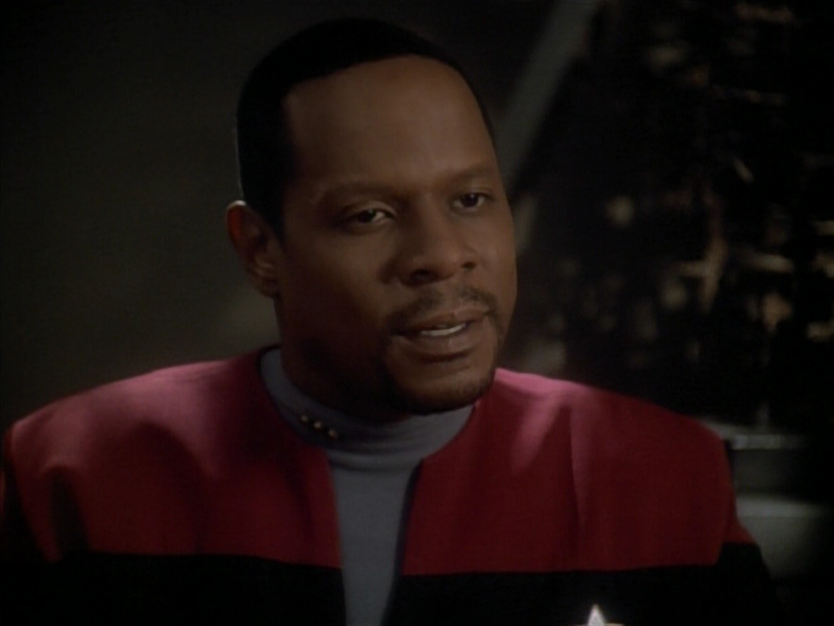 extant_StarTrek_DS9_3x23-FamilyBusiness_00102.jpg