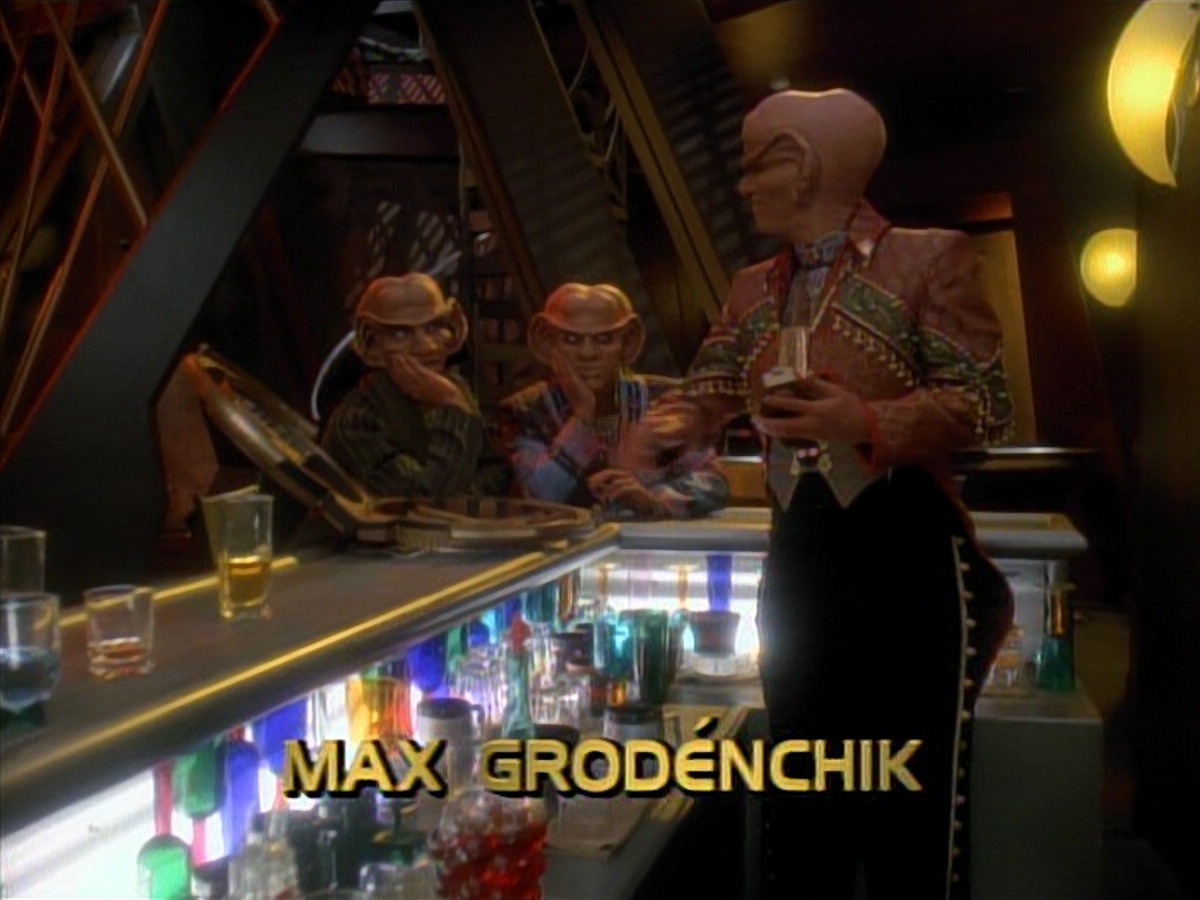 extant_StarTrek_DS9_3x23-FamilyBusiness_00428.jpg