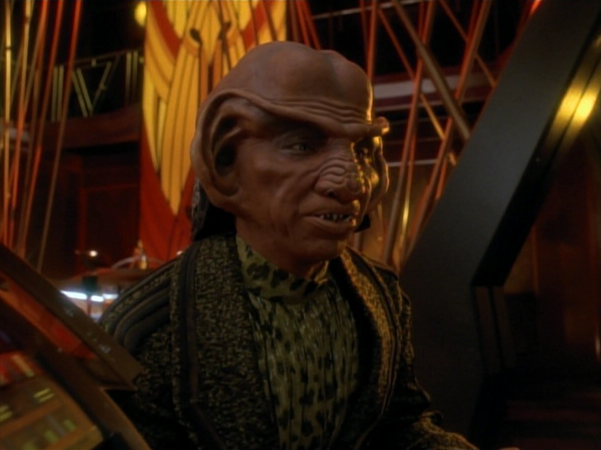 extant_StarTrek_DS9_3x23-FamilyBusiness_00513.jpg