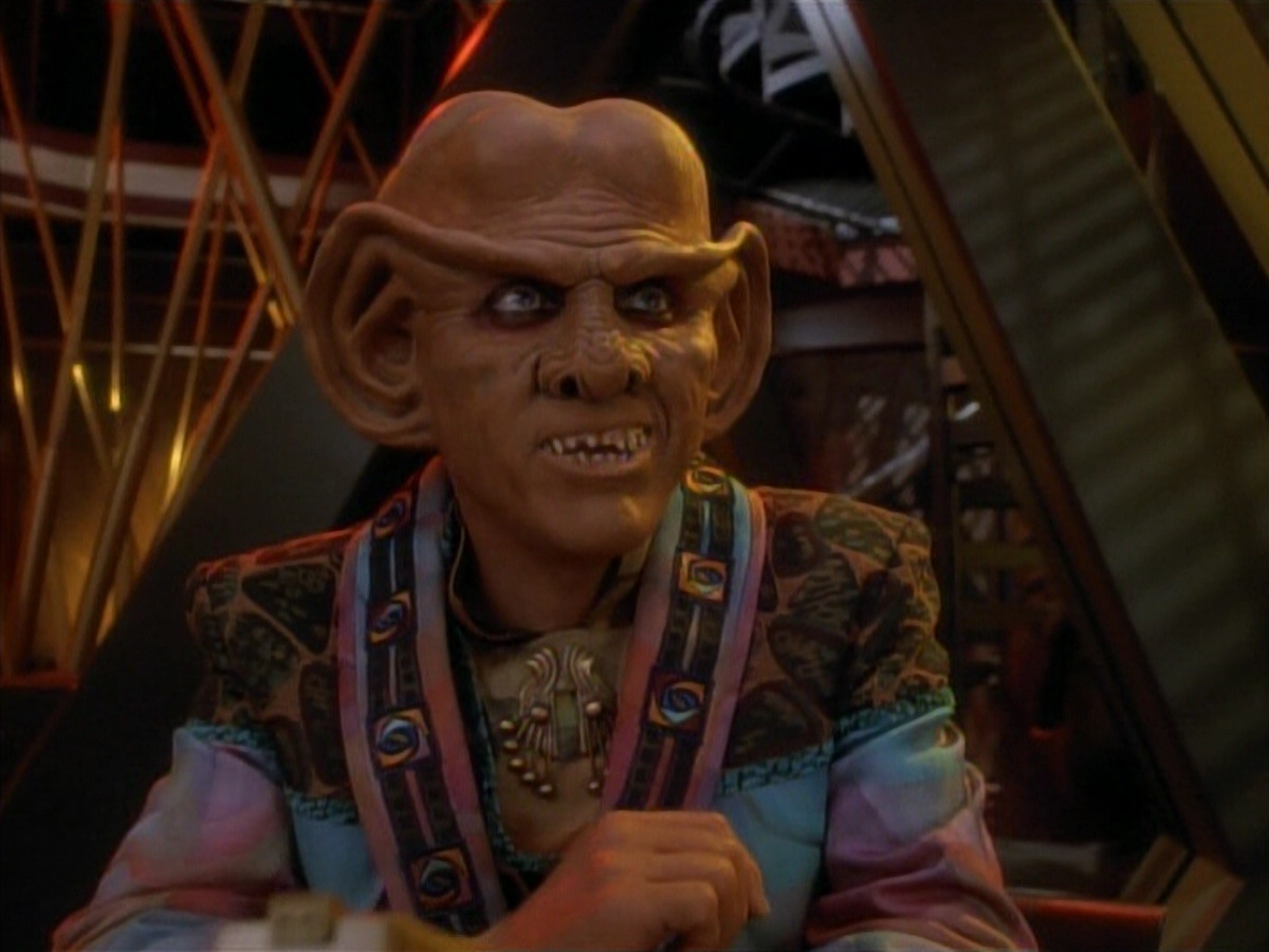extant_StarTrek_DS9_3x23-FamilyBusiness_00521.jpg