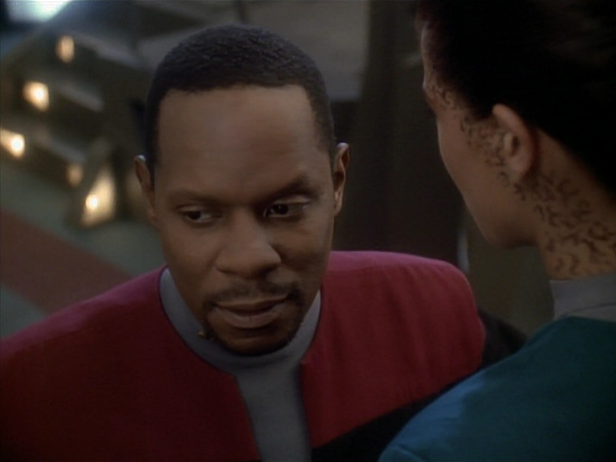 extant_StarTrek_DS9_3x23-FamilyBusiness_00789.jpg