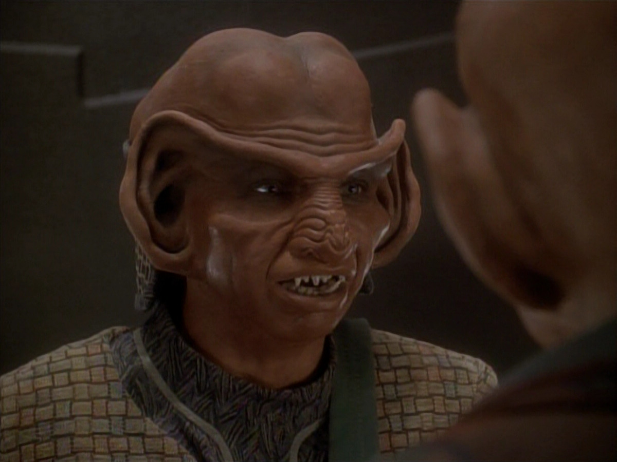 extant_StarTrek_DS9_3x23-FamilyBusiness_00892.jpg