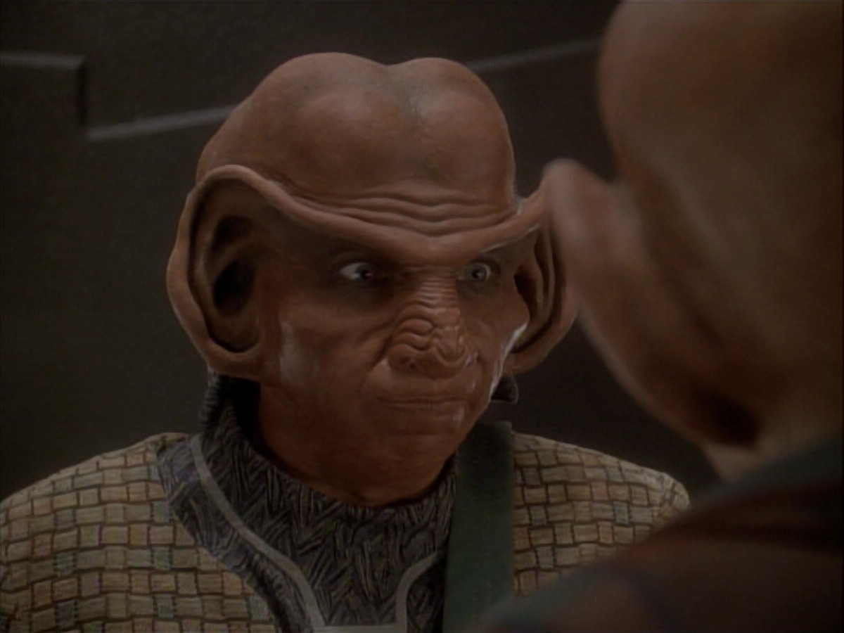 extant_StarTrek_DS9_3x23-FamilyBusiness_00911.jpg