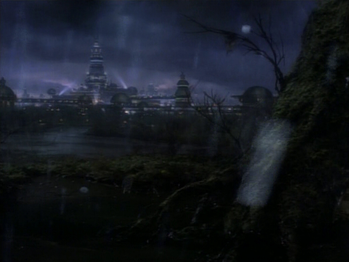extant_StarTrek_DS9_3x23-FamilyBusiness_00926.jpg