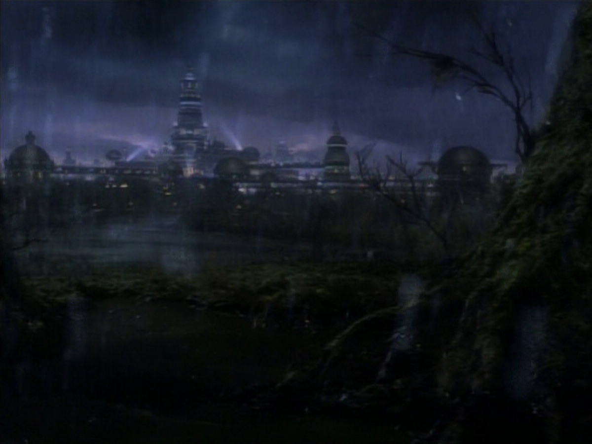 extant_StarTrek_DS9_3x23-FamilyBusiness_00931.jpg