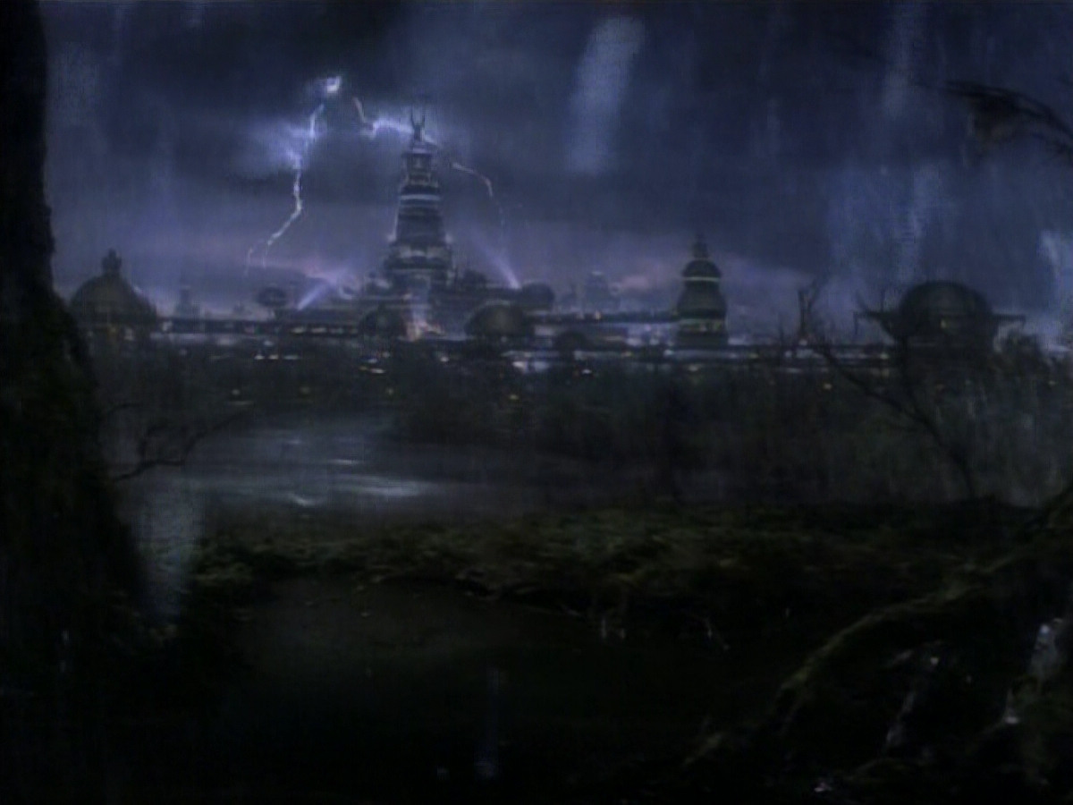 extant_StarTrek_DS9_3x23-FamilyBusiness_00936.jpg