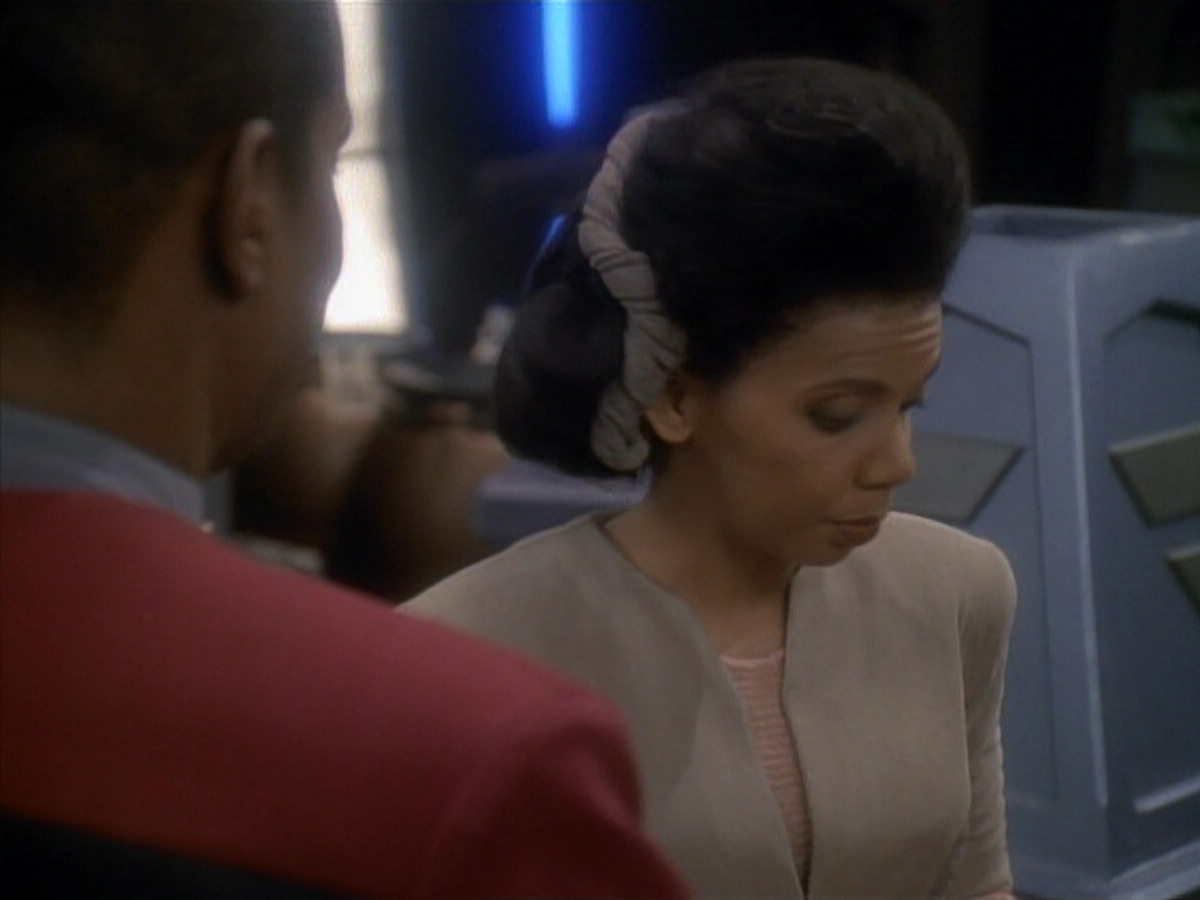 extant_StarTrek_DS9_3x23-FamilyBusiness_02094.jpg