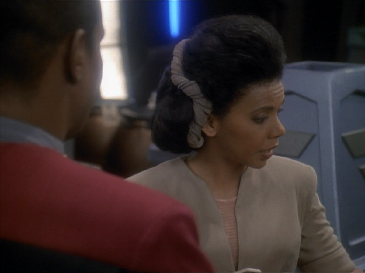 extant_StarTrek_DS9_3x23-FamilyBusiness_02096.jpg