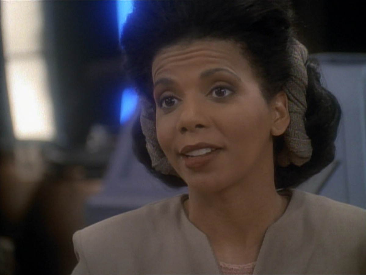 extant_StarTrek_DS9_3x23-FamilyBusiness_02122.jpg