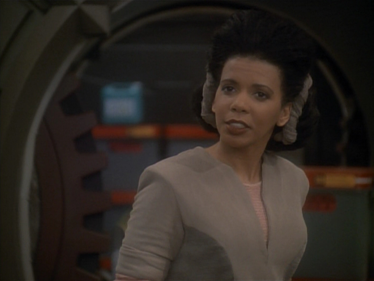 extant_StarTrek_DS9_3x23-FamilyBusiness_02157.jpg