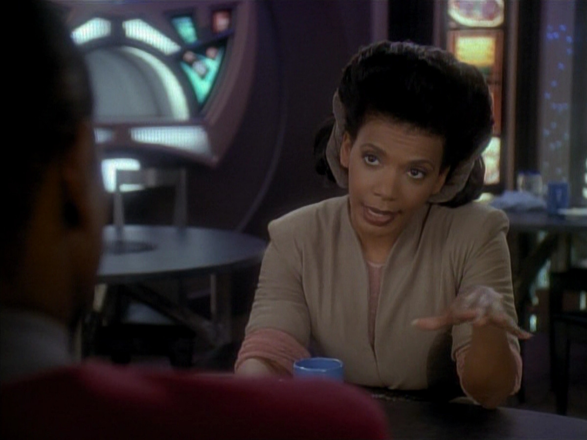 extant_StarTrek_DS9_3x23-FamilyBusiness_03392.jpg