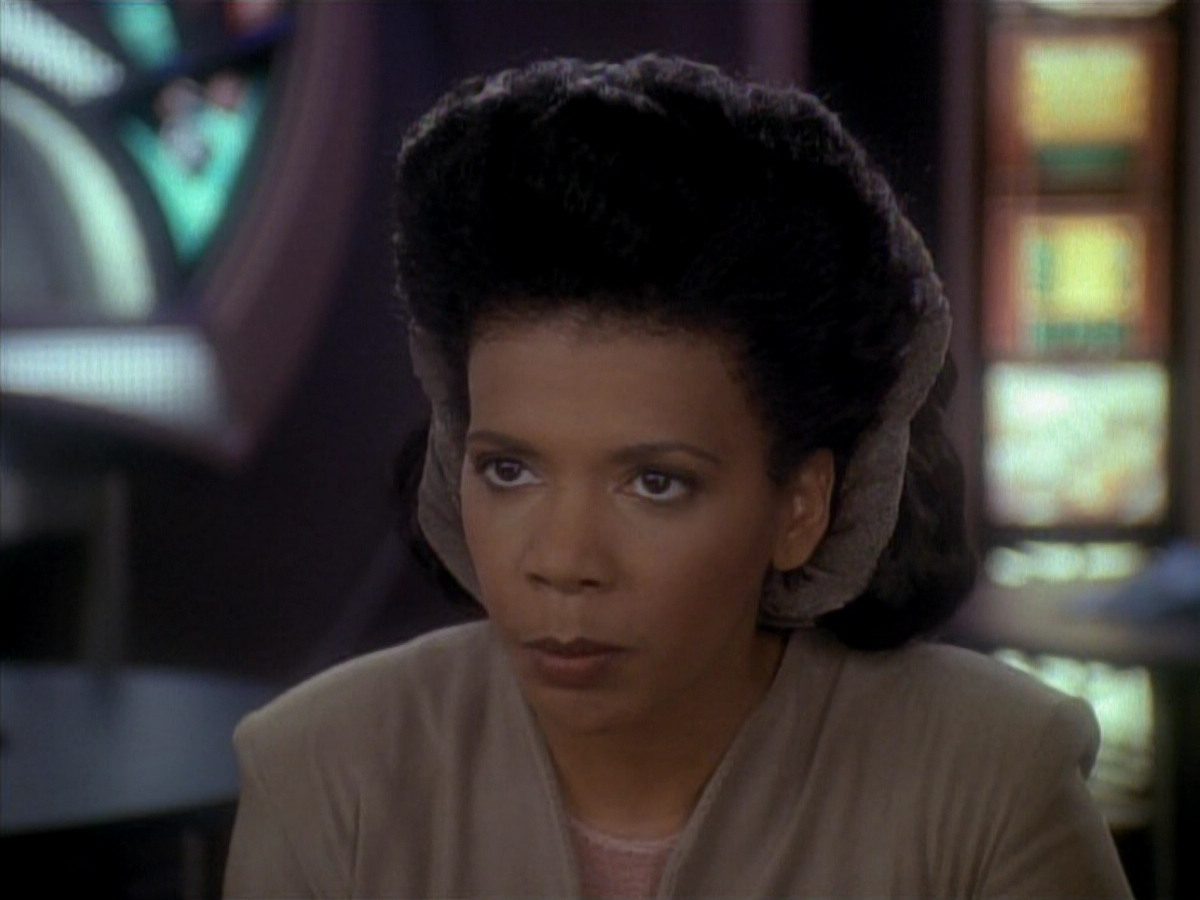 extant_StarTrek_DS9_3x23-FamilyBusiness_03409.jpg
