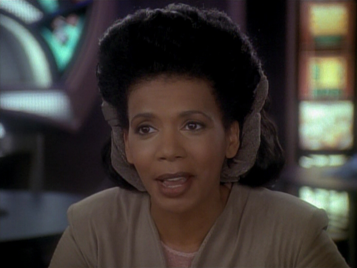 extant_StarTrek_DS9_3x23-FamilyBusiness_03451.jpg