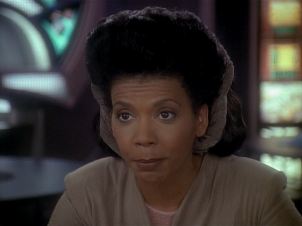 extant_StarTrek_DS9_3x23-FamilyBusiness_03456.jpg