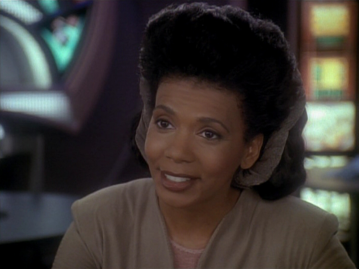 extant_StarTrek_DS9_3x23-FamilyBusiness_03464.jpg